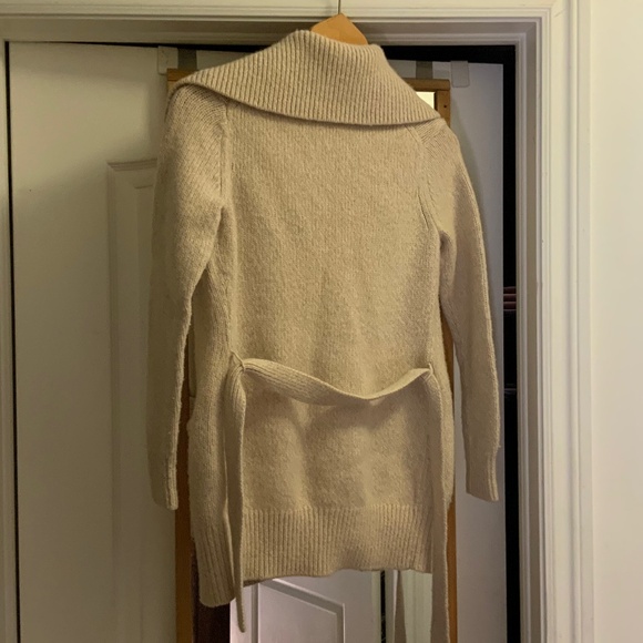 Tommy Hilfiger Button Down Knit Sweater Cardigan (Small) - Picture 2 of 7